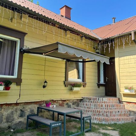 Apartment Near The River With It'S Own Entrance Ligatne Bagian luar foto